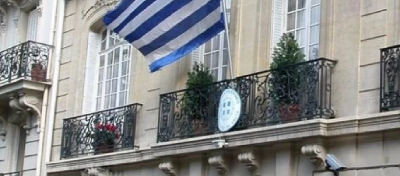Τουρκία: Έσπασαν το αυτοκίνητο υπάλληλου του ελληνικού προξενείου στην Κωνσταντινούπολη